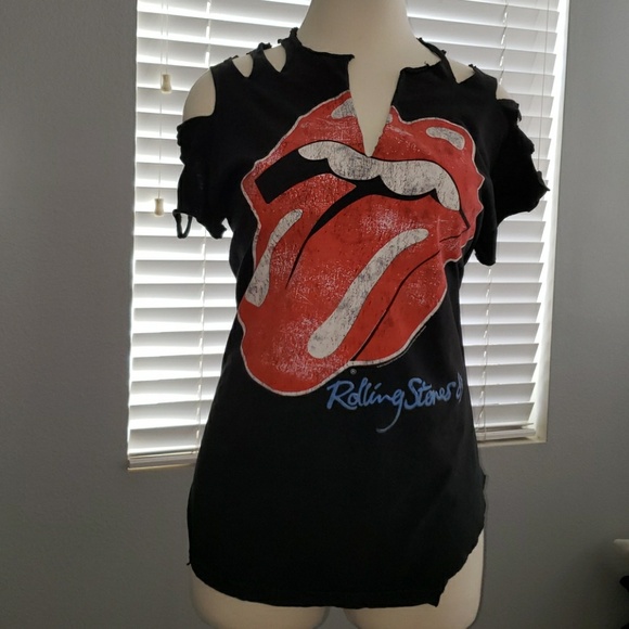 The Rolling Stones Tops - Rolling Stones 1989 Vintage Look T-Shirt XL Ripped